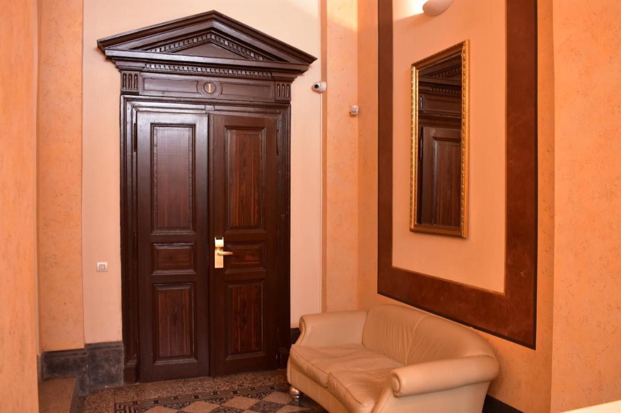 Vikroria - Halkova 5 Apartment